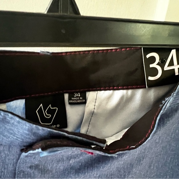 Golf Shorts - Picture 8 of 9